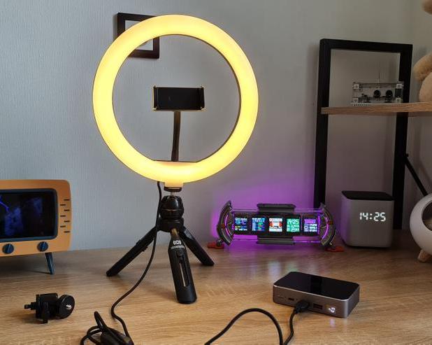 Набор StreampLify Light 10 , как дополнительное освещение для фото- и видео контента